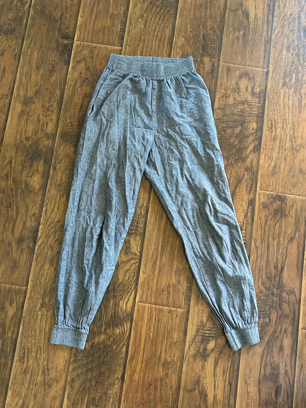 Women’s Gray Jogger Pants - Comfortable Everyday Wear